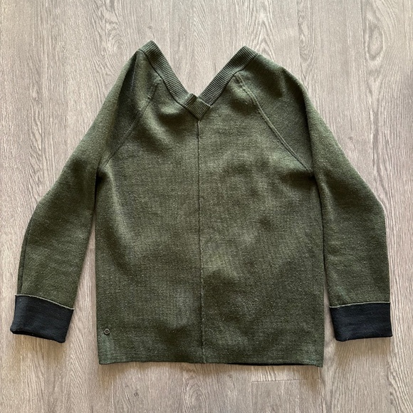 Lululemon  Merino Wool Dark Green Cardigan - Picture 3 of 4